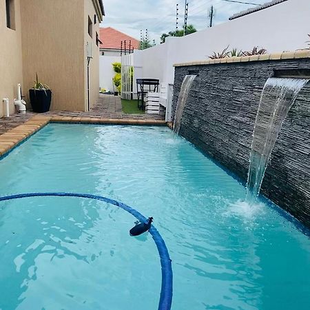 Infinity Bnb Gaborone Exterior foto